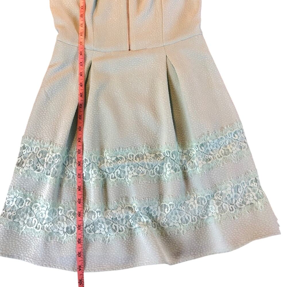 Express Fit & Flare Turquoise Sleeveless Dress Front Zip Pockets Lace Trim - Picture 9 of 16